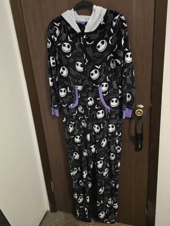 Nightmare Before Christmas Other - Womans Black & White Jack Skellington Hooded Pajama Set with Purple Accents